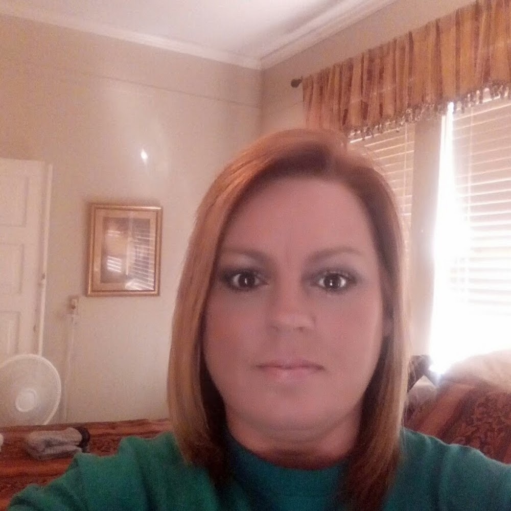 Meet your Posher, Delynn